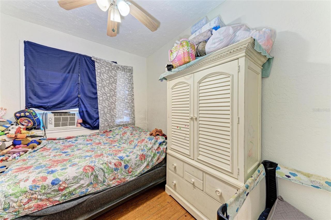 432 Adelia Avenue , Sarasota, FL 34236 Photo