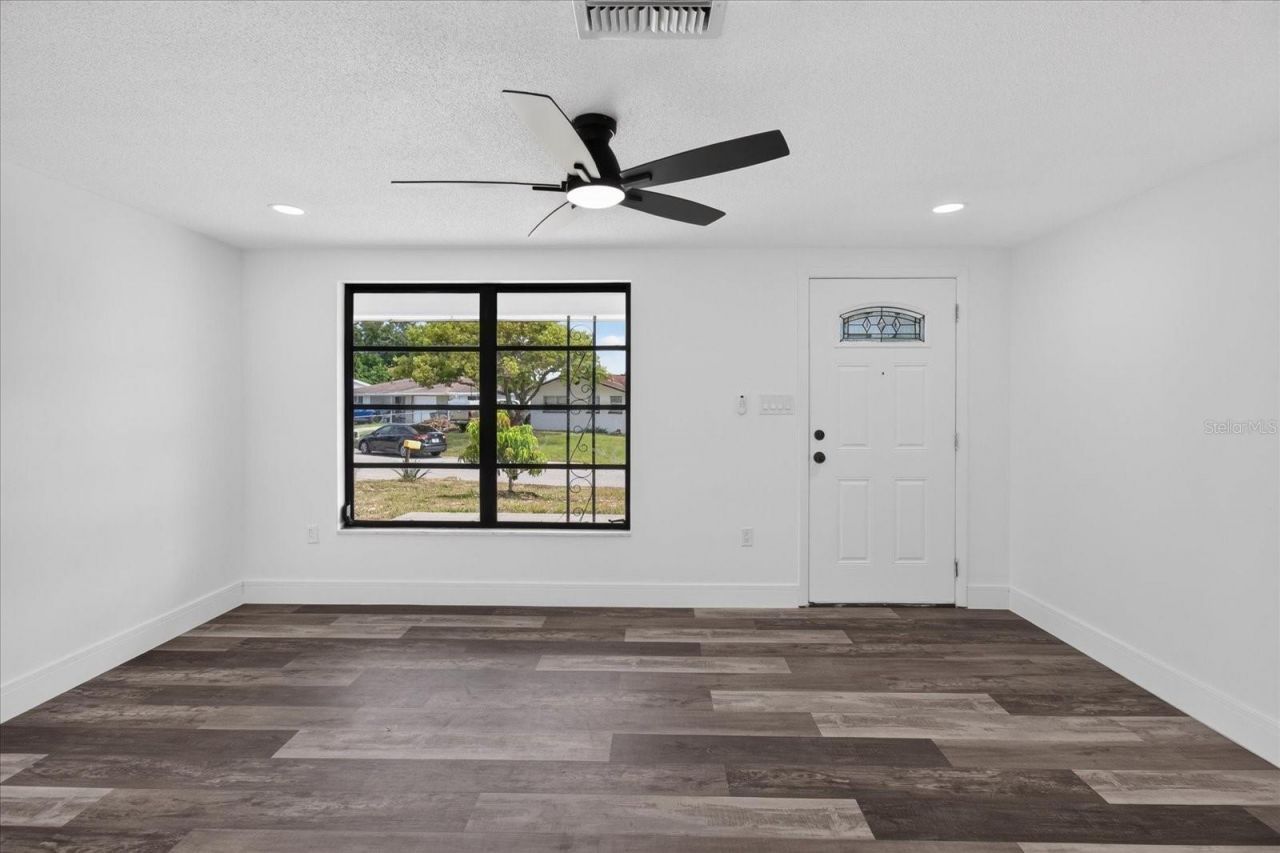 7731 Bracken Drive, Port Richey, FL 34668 Photo