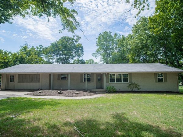 2541 Bunker Road , Harrison, AR 72601