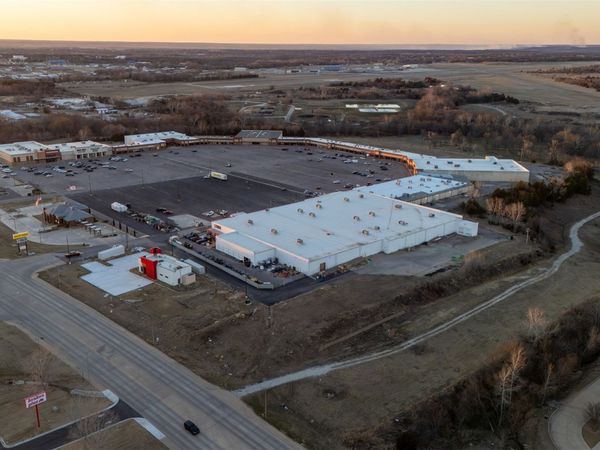 1200 Lonnie Abbott Boulevard , Ada, OK 74820