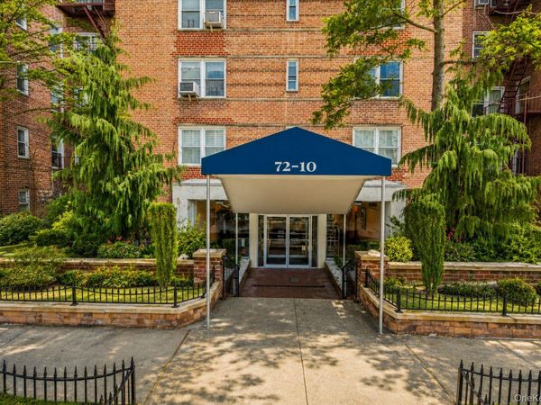 72-10 112th Street , Unit 3B, Forest Hills, NY 11375