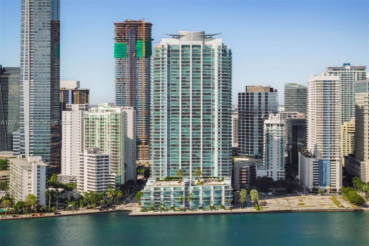 1331 Brickell Bay Dr , Unit 904, Miami, FL 33131 Photo