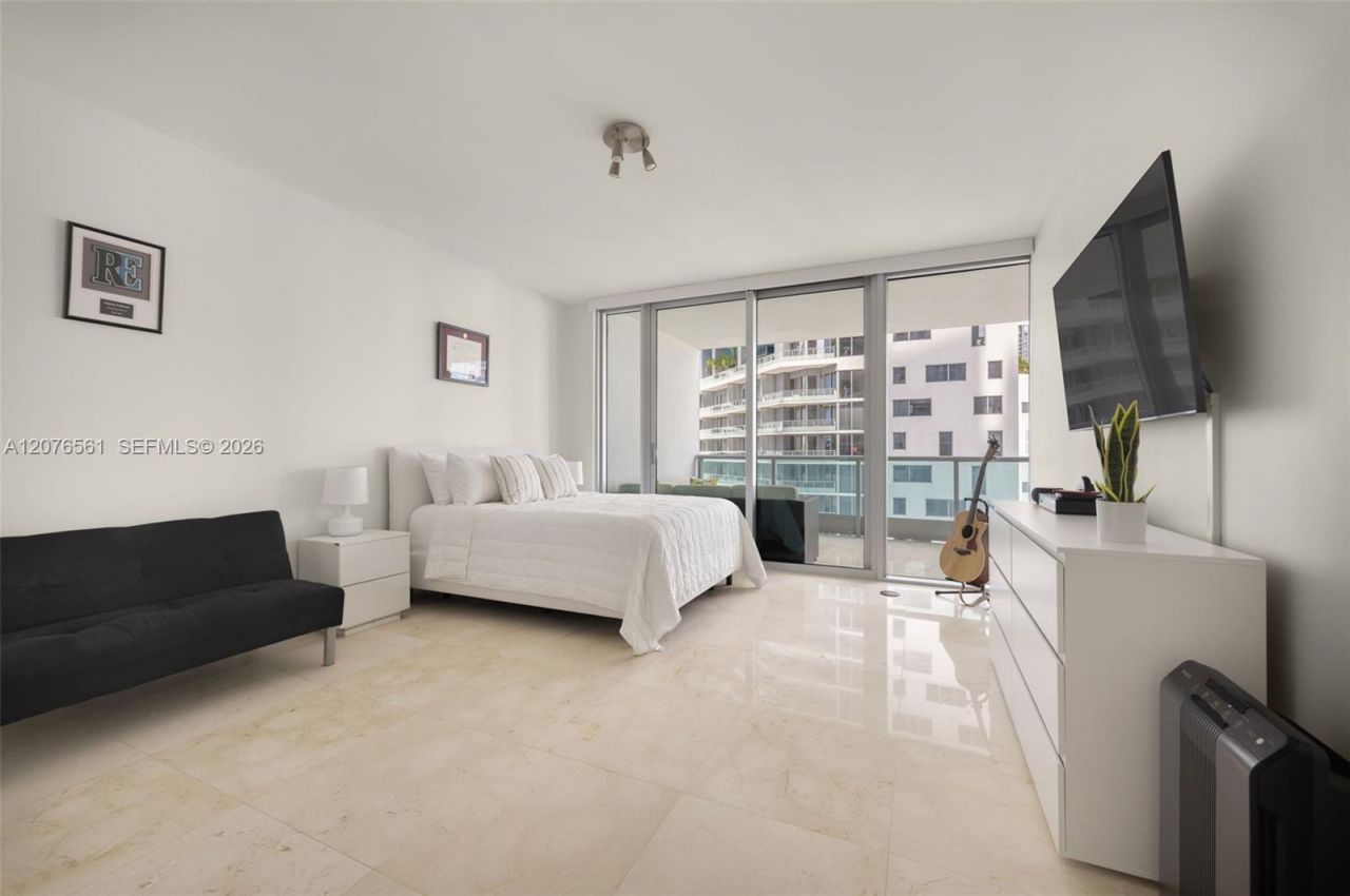 1331 Brickell Bay Dr , Unit 904, Miami, FL 33131 Photo