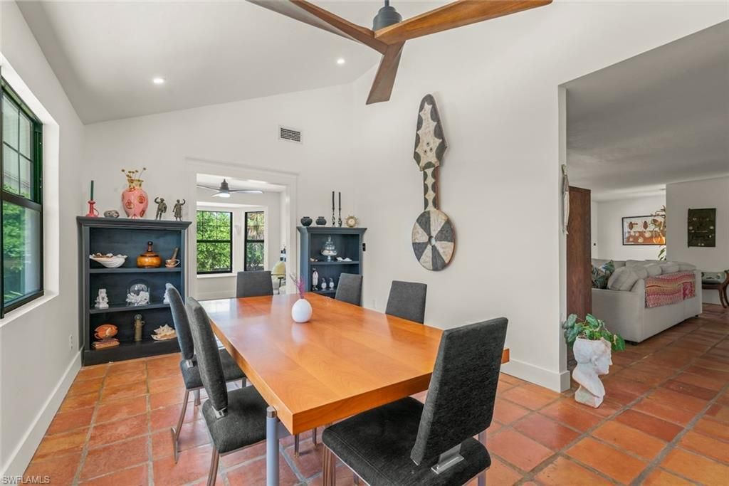 6062 Dinkins Lake Rd , Sanibel, FL 33957 Photo