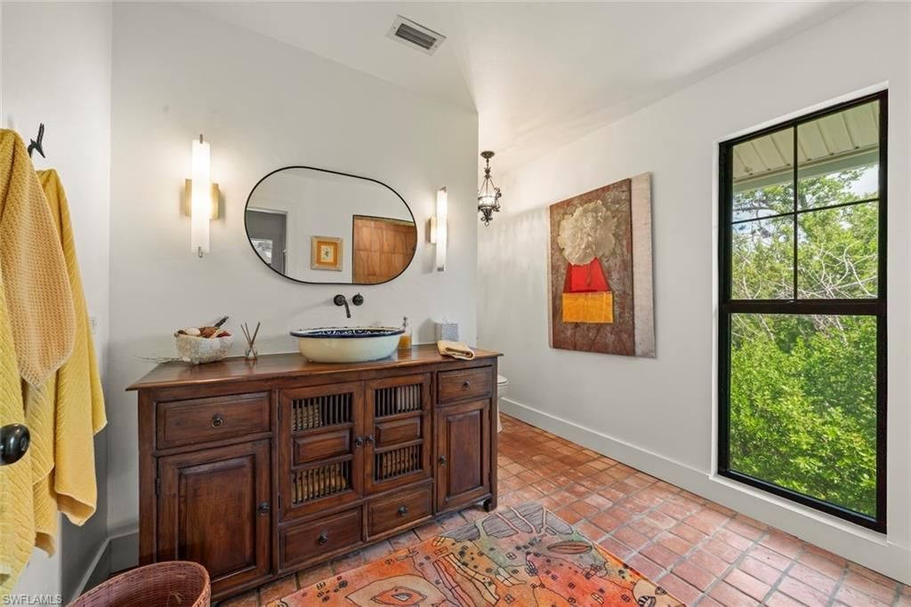 6062 Dinkins Lake Rd , Sanibel, FL 33957 Photo