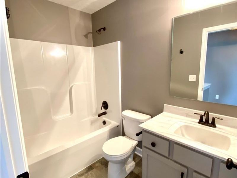 3462 Wicker Street NE, Canton, OH 44721 Photo 10