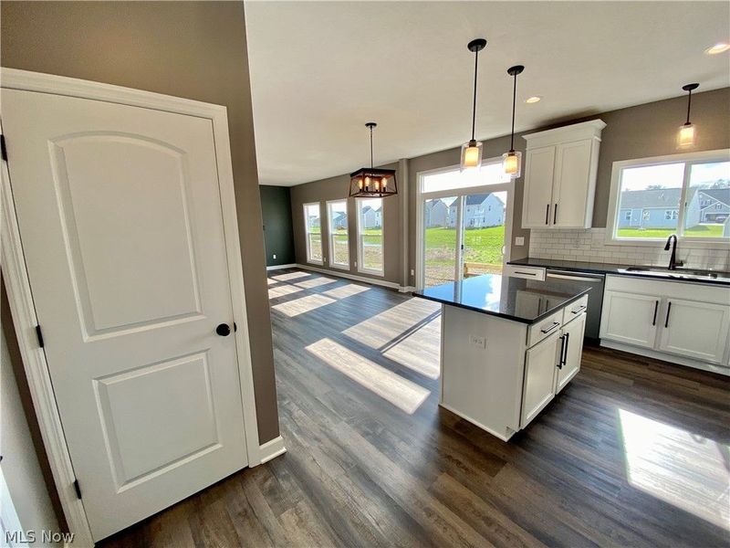 3462 Wicker Street NE, Canton, OH 44721 Photo 4