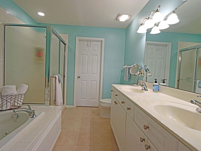 1221 Sanctuary Place, Unit 30, Gahanna, OH 43230 Photo 21