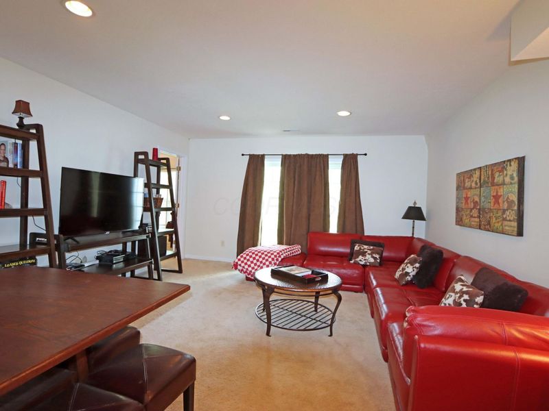 1221 Sanctuary Place, Unit 30, Gahanna, OH 43230 Photo 30