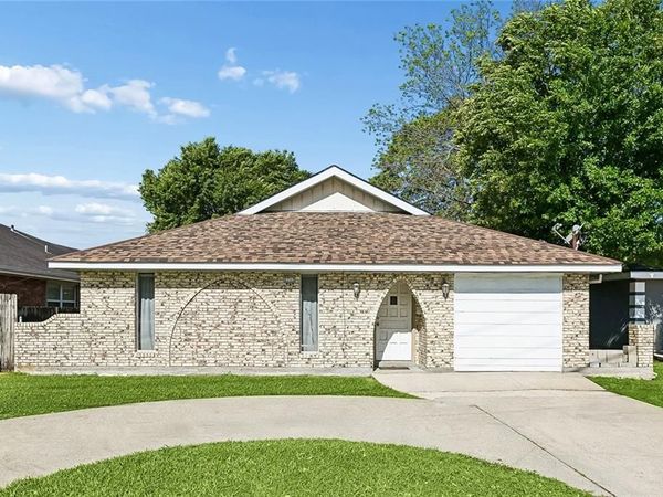 3712 CLEARVIEW Parkway , Metairie, LA 70006