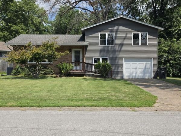 219 S Gray Drive , Carbondale, IL 62901