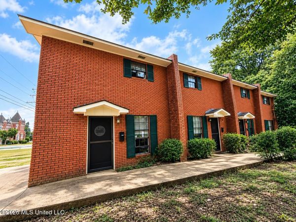 219 W Chickasaw Street, Brookhaven, MS 39601