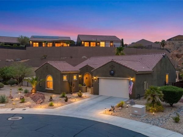 1190 Bluff Shadow Court , Mesquite, NV 89034