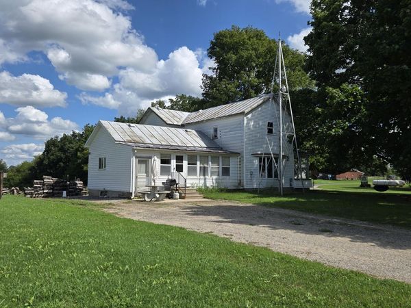 9220 Mccallum Street, Montgomery, MI 49255