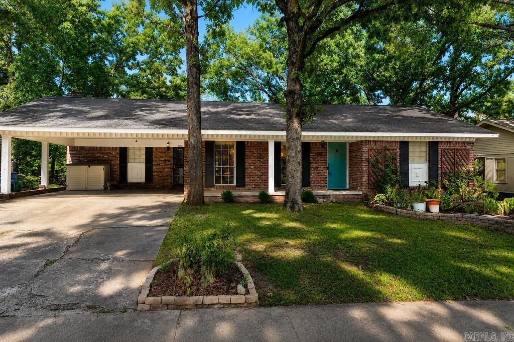 4410 Arlington Drive North Little Rock, AR 72116