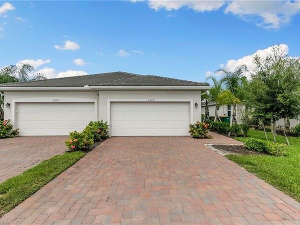 2207 Dragonfruit WAY , NAPLES, FL 34120