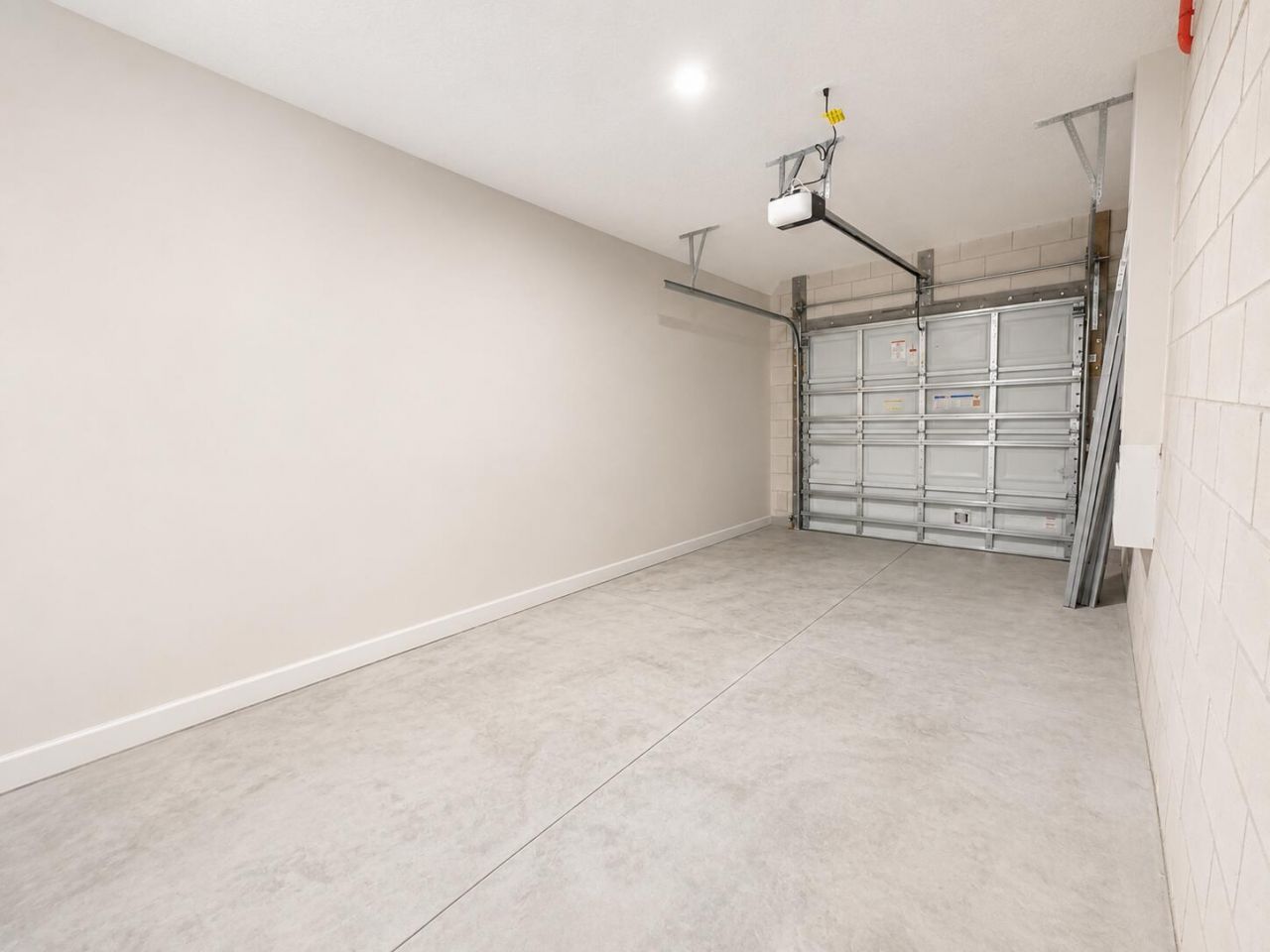 100 Savannah Lakes Boulevard, Fort Pierce, FL 34982 Photo