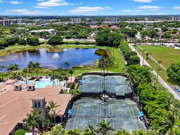 7100 Demedici Circle, Delray Beach, FL 33446