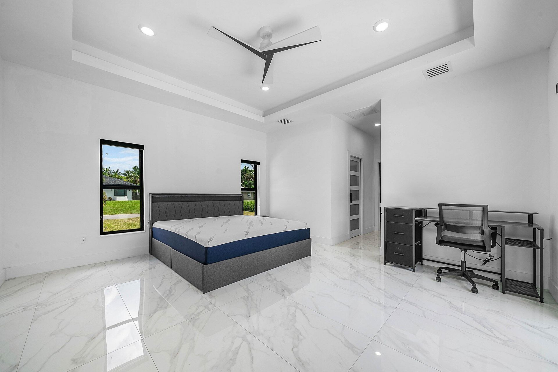 641 Marshall Road, West Palm Beach, FL 33413 Photo