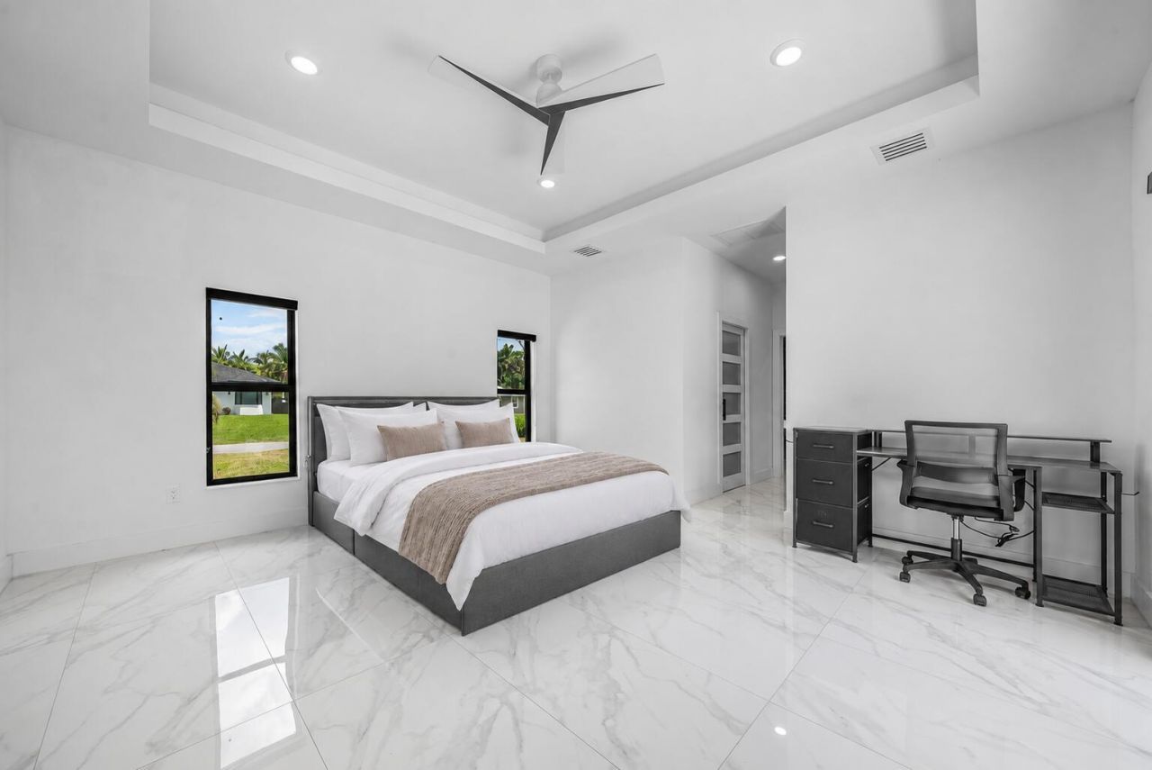 641 Marshall Road, West Palm Beach, FL 33413 Photo