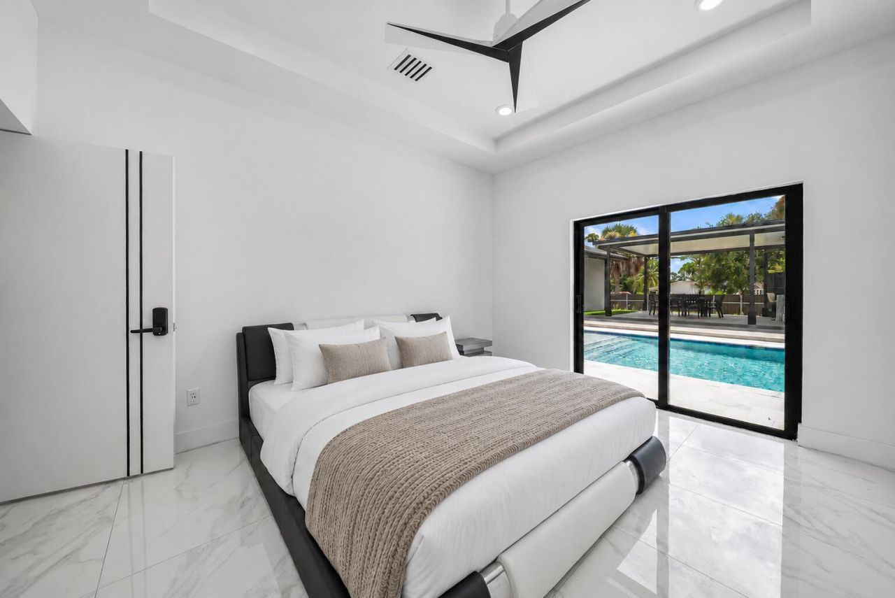 641 Marshall Road, West Palm Beach, FL 33413 Photo
