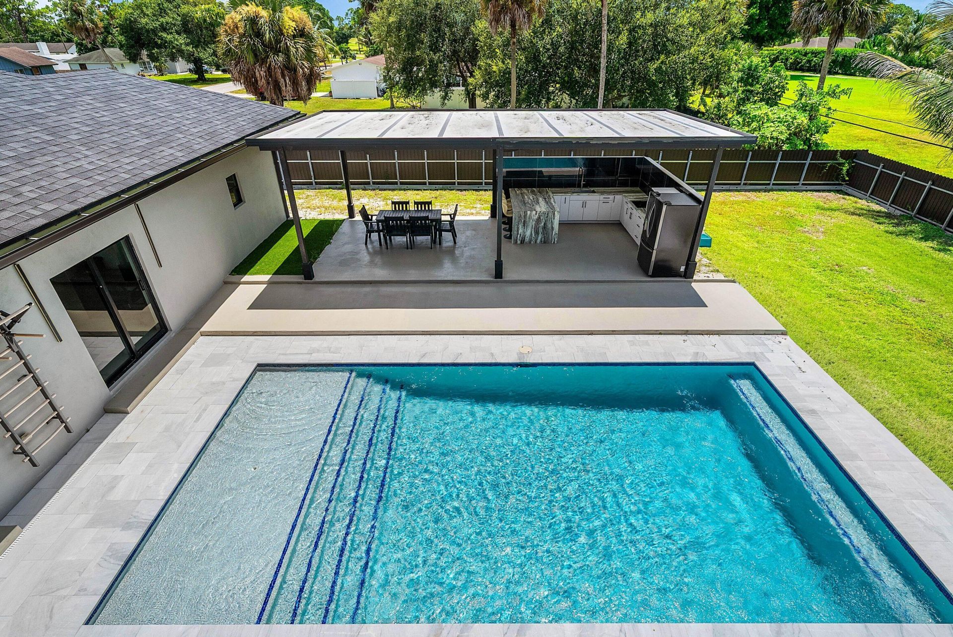 641 Marshall Road, West Palm Beach, FL 33413 Photo