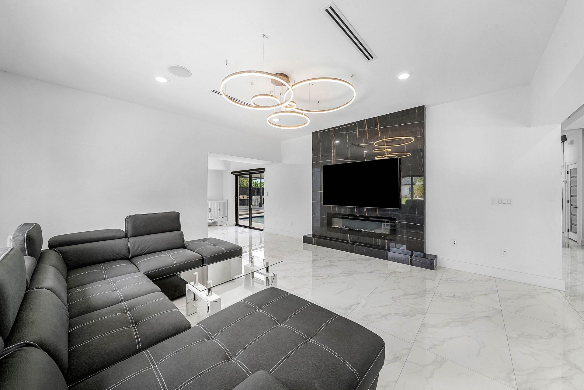 641 Marshall Road, West Palm Beach, FL 33413 Photo