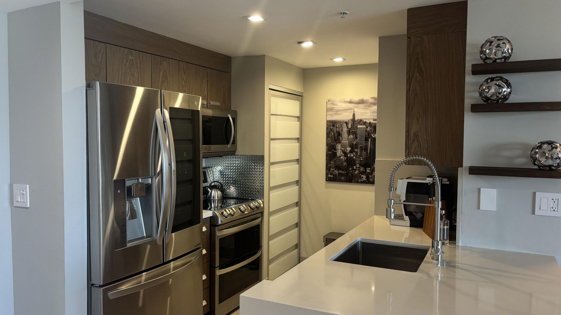 2650 SW 37th Avenue, Unit 803, Miami, FL 33133 Photo