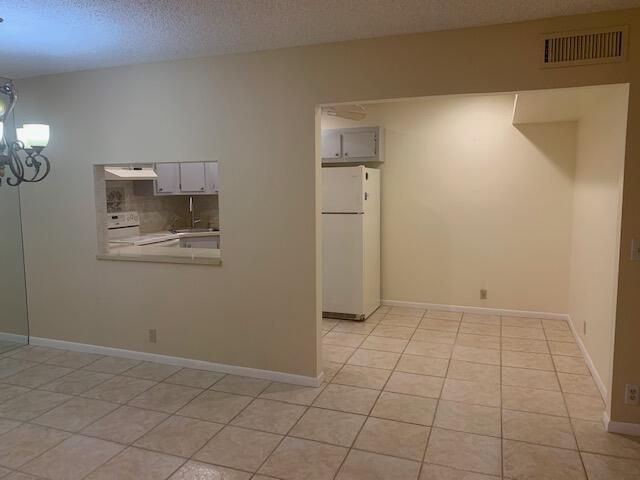 801 Sky Pine Way, Unit D2, Greenacres, FL 33415 Photo