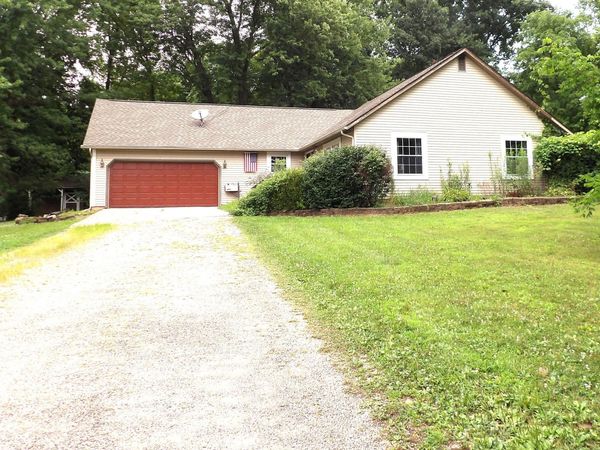 263 Apple Blossom Road SW, Pataskala, OH 43062