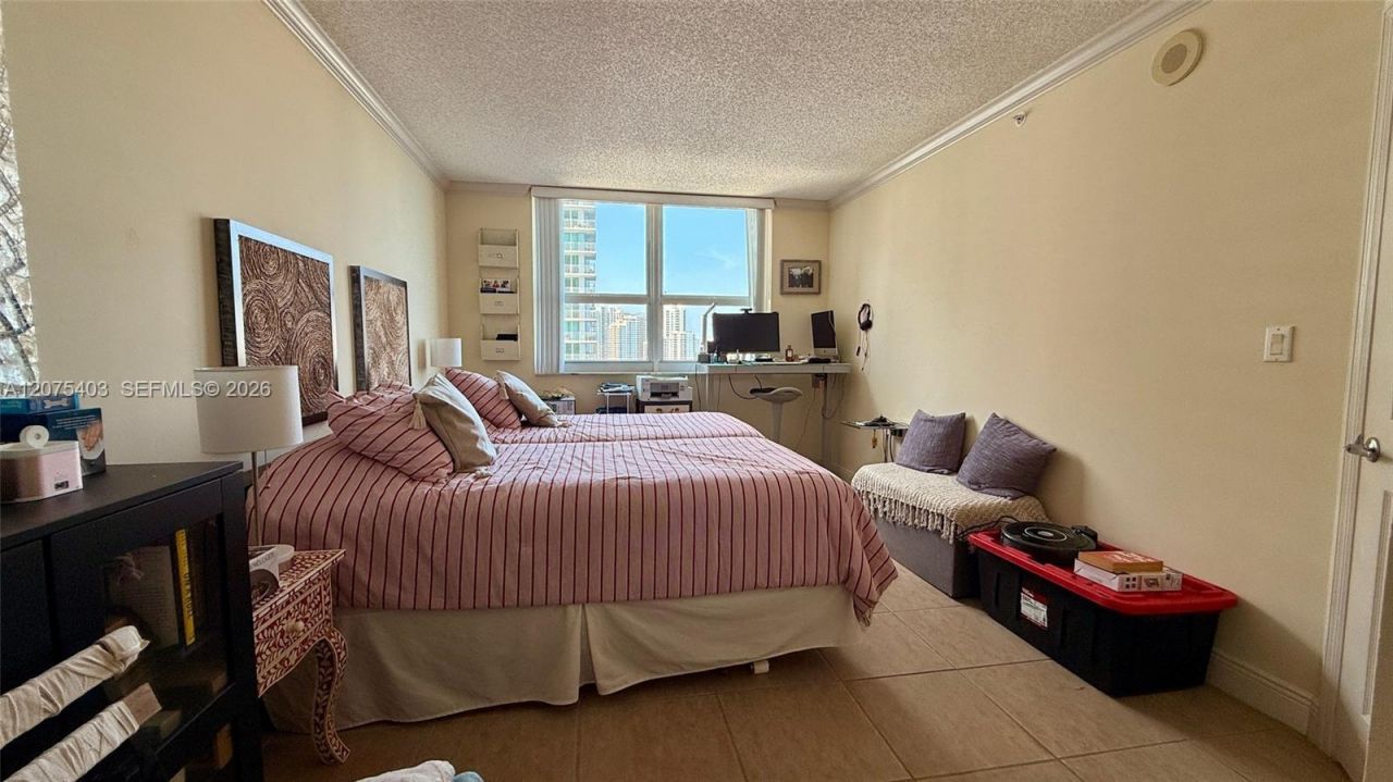 1155 Brickell Bay Dr , Unit 2310, Miami, FL 33131 Photo