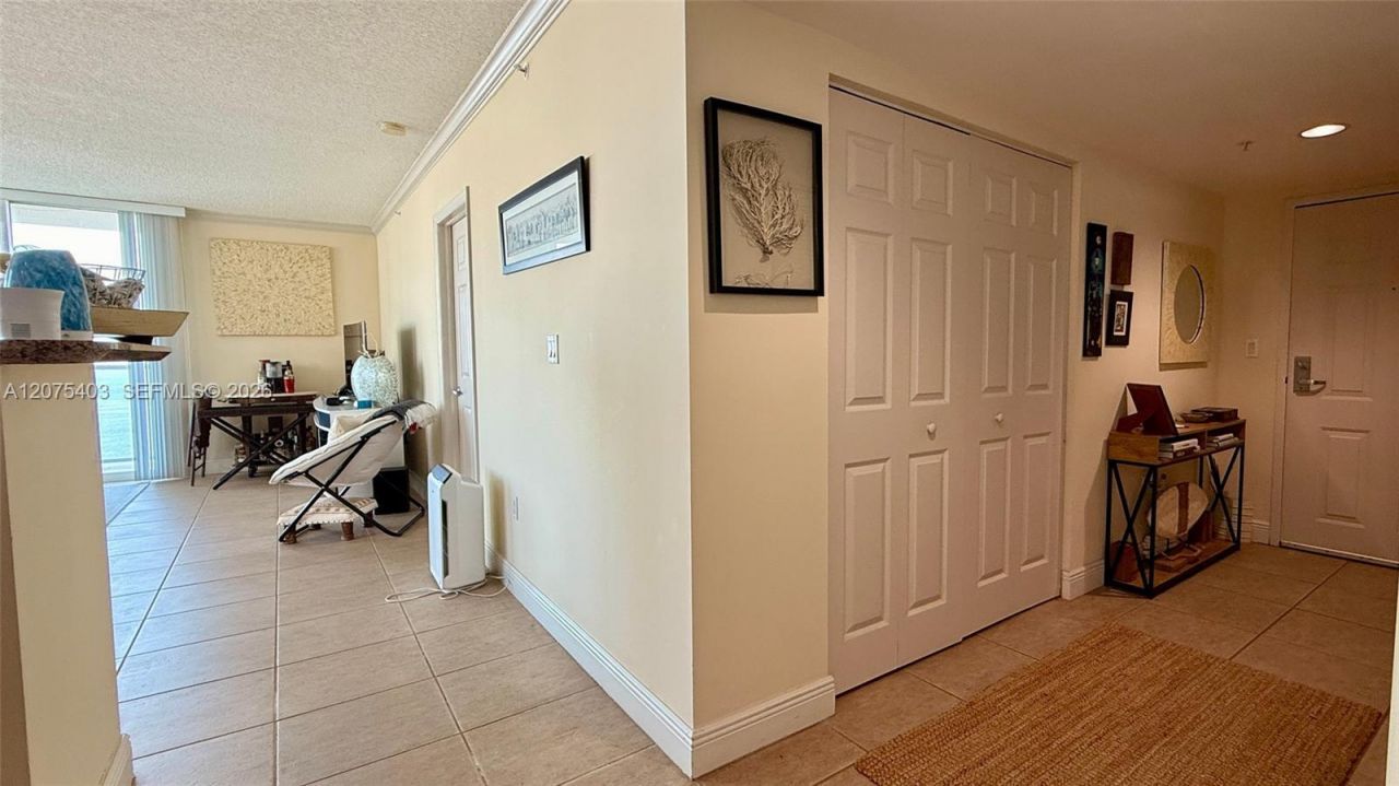 1155 Brickell Bay Dr , Unit 2310, Miami, FL 33131 Photo