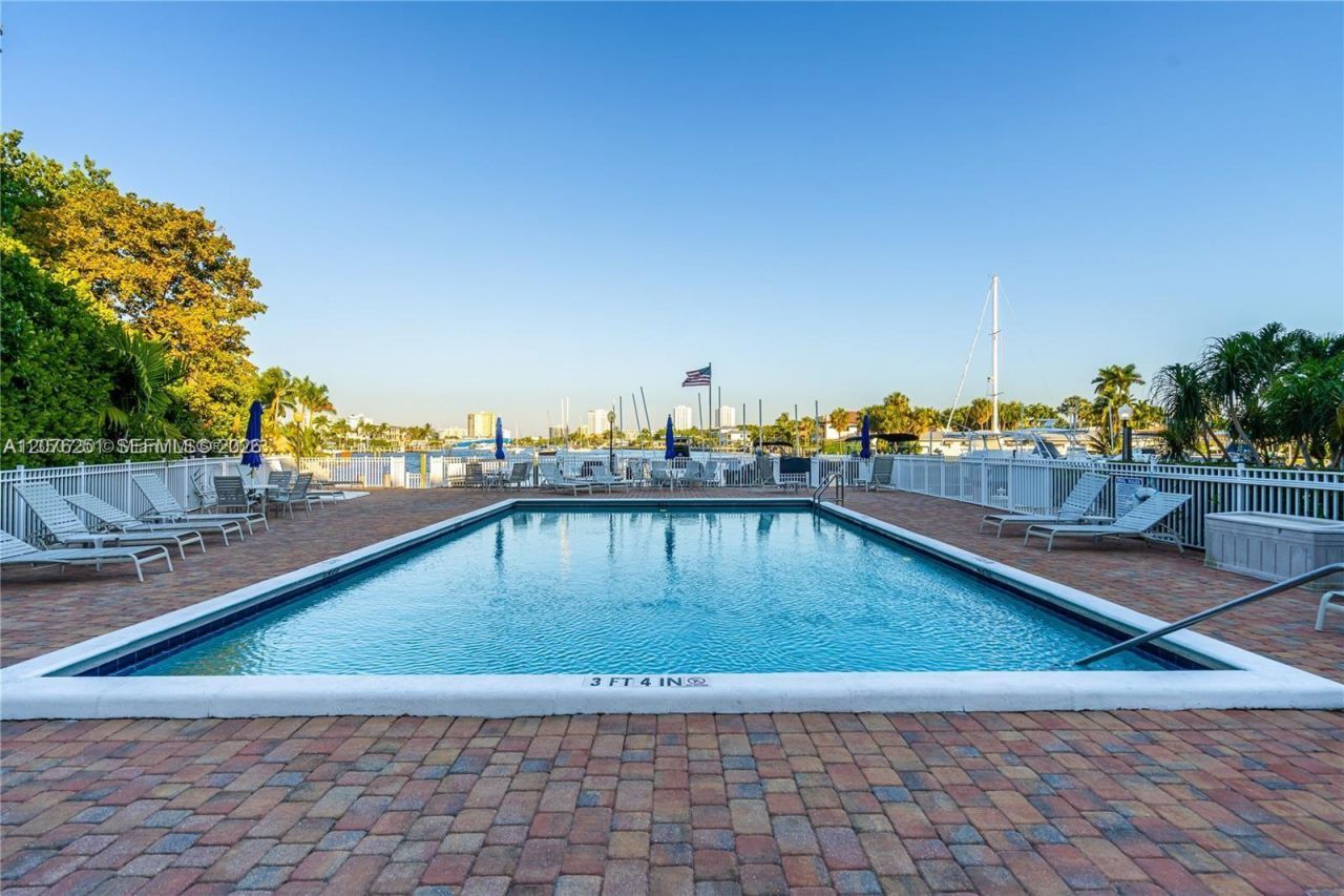 740 S Federal Hwy , Unit 209, Pompano Beach, FL 33062 Photo