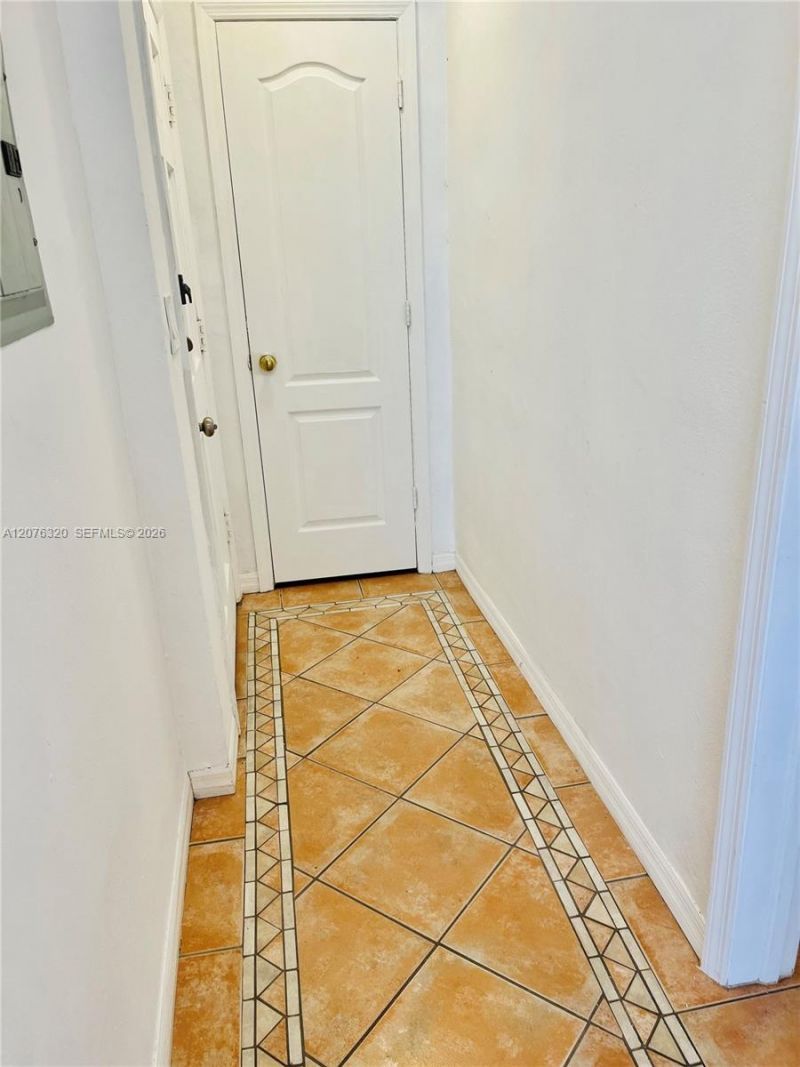 251 Galen Dr , Unit 101E, Key Biscayne, FL 33149 Photo