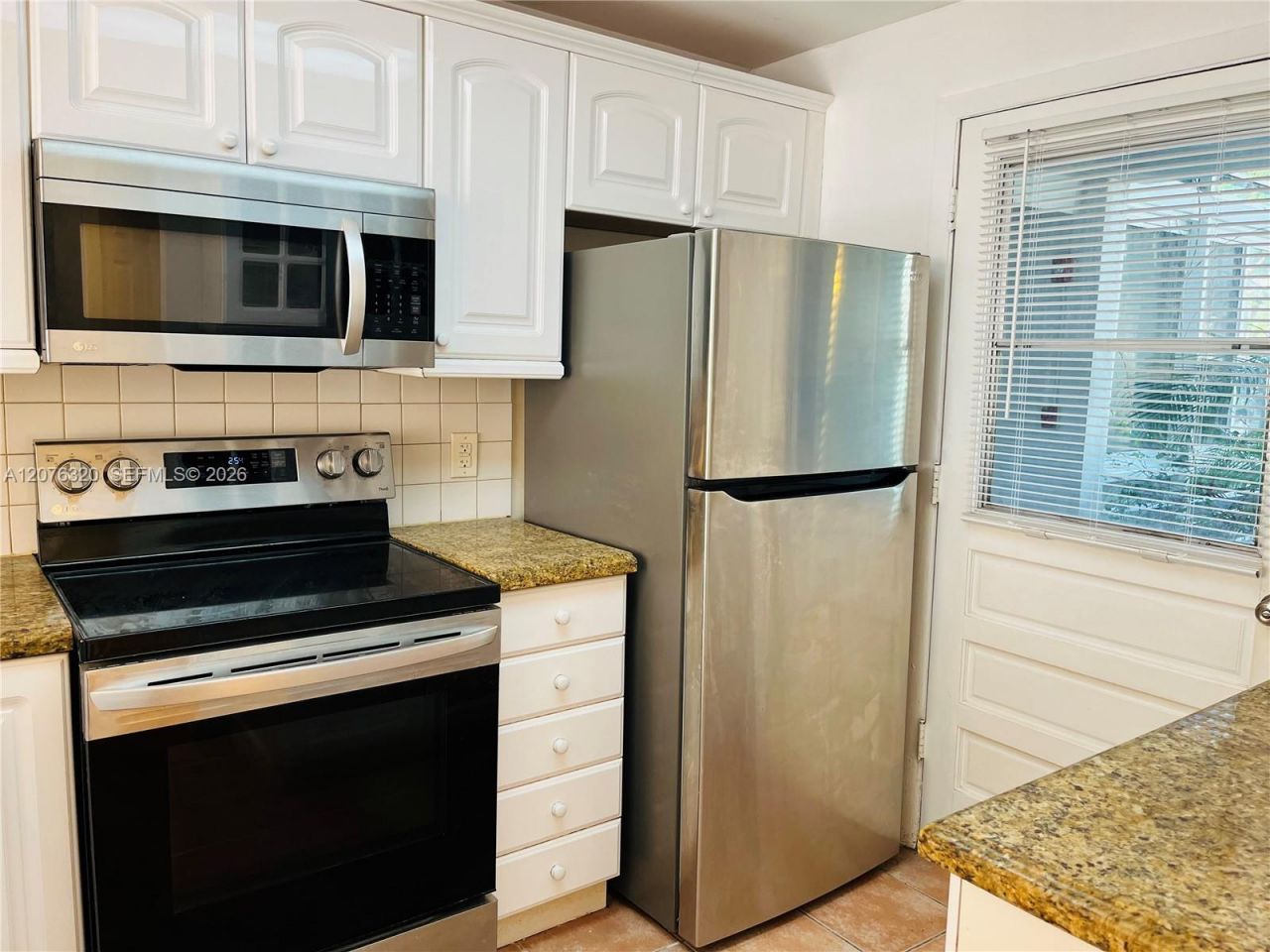 251 Galen Dr , Unit 101E, Key Biscayne, FL 33149 Photo