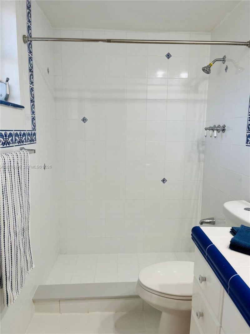 251 Galen Dr , Unit 101E, Key Biscayne, FL 33149 Photo