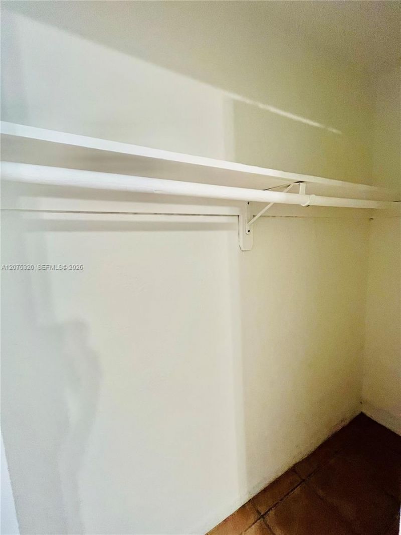 251 Galen Dr , Unit 101E, Key Biscayne, FL 33149 Photo