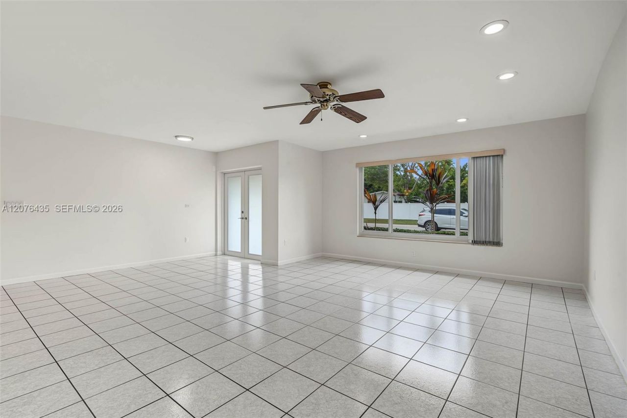 17721 SW 93rd Ave, Palmetto Bay, FL 33157 Photo