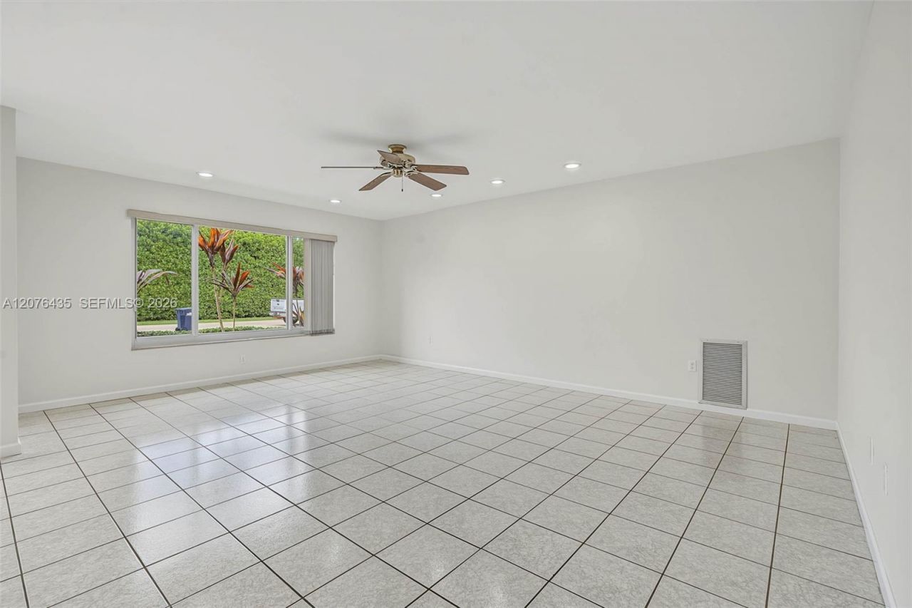 17721 SW 93rd Ave, Palmetto Bay, FL 33157 Photo