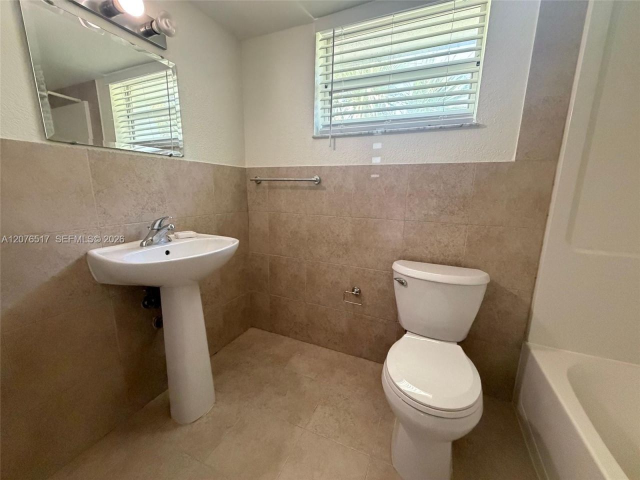8950 SW 69th Ct , Unit 220, Pinecrest, FL 33156 Photo