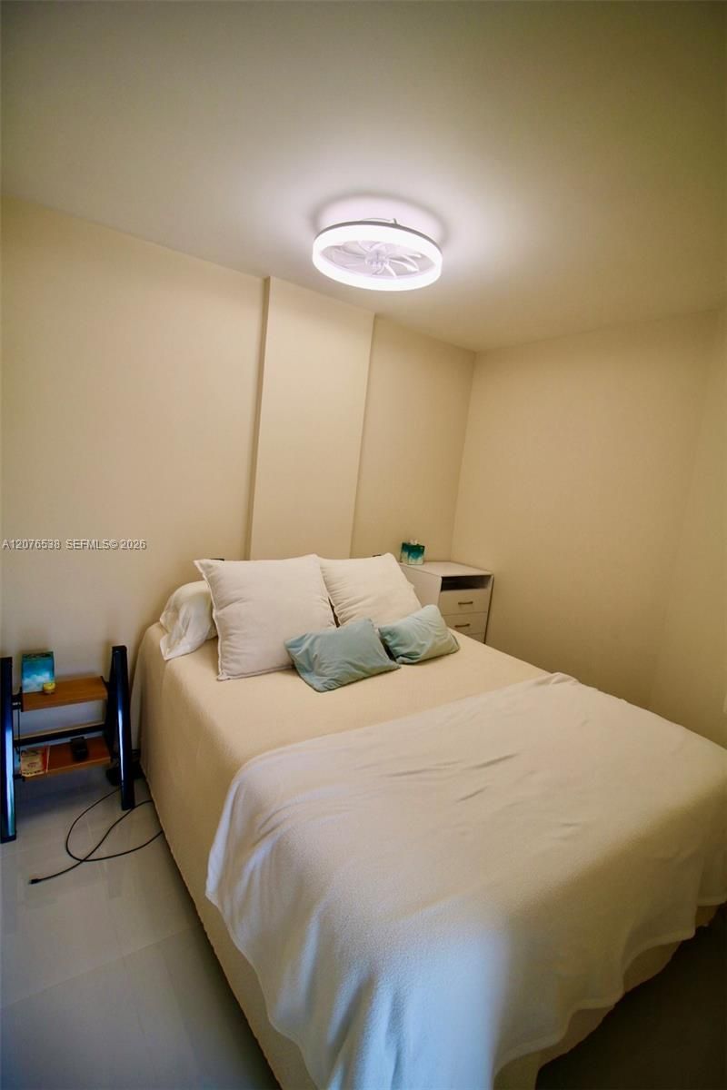 1255 Collins Ave , Unit 304, Miami Beach, FL 33139 Photo