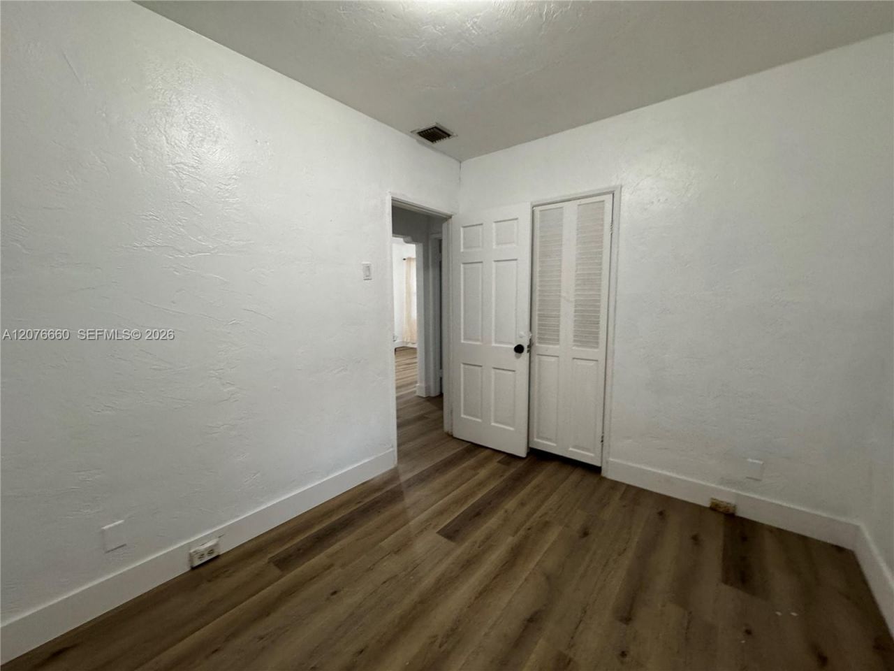 748 NE 127th St , North Miami, FL 33161 Photo