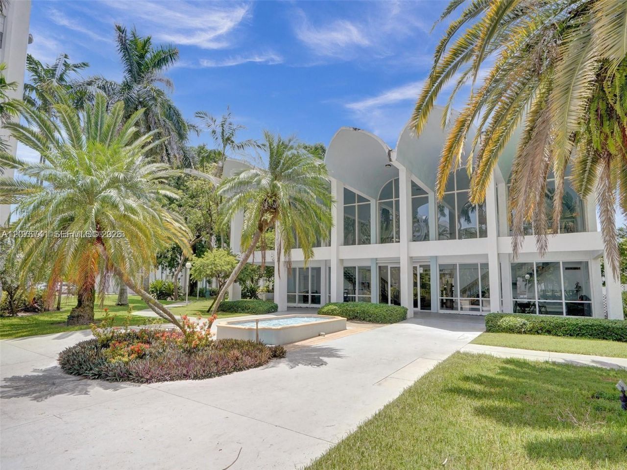496 NW 165th St Rd , Unit D-310, Miami, FL 33169 Photo