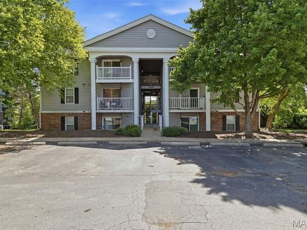 12806 Portulaca Drive, Unit B, St Louis, MO 63146