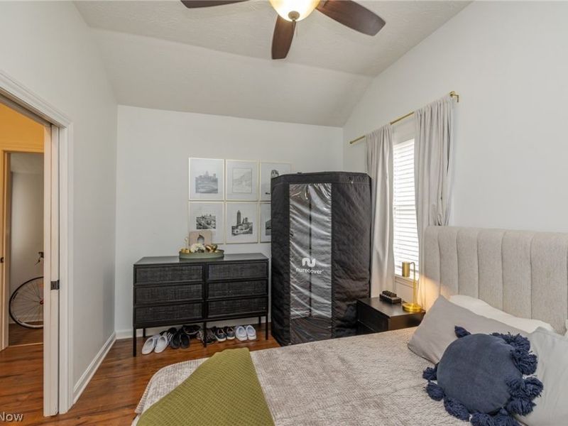 2584 W 11th Street, Cleveland, OH 44113 Photo 33