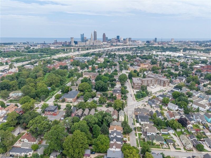 2584 W 11th Street, Cleveland, OH 44113 Photo 43