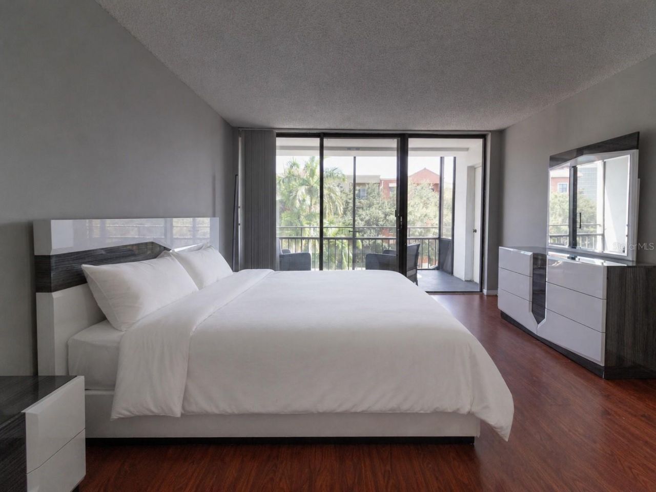1500 Presidential Way, Unit 401, West Palm Beach, FL 33401 Photo