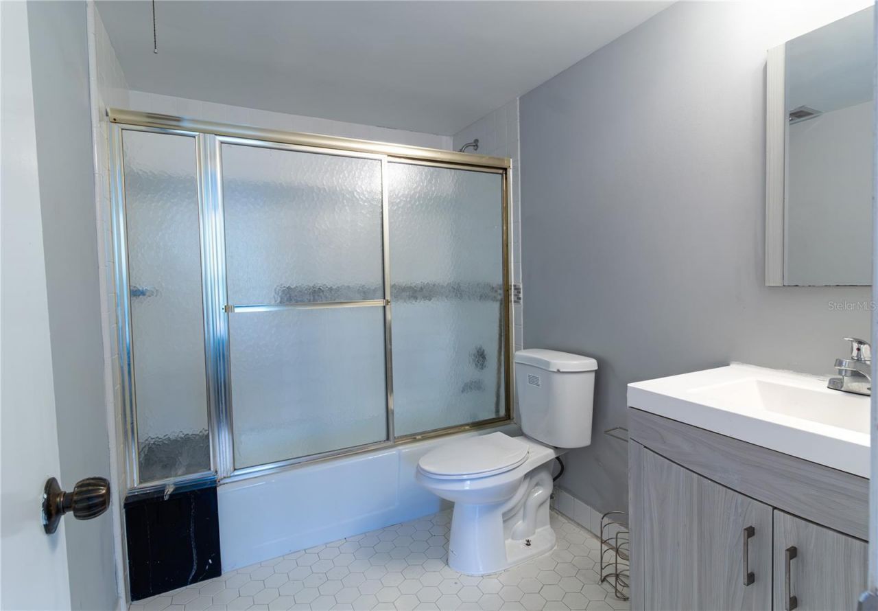1500 Presidential Way, Unit 401, West Palm Beach, FL 33401 Photo