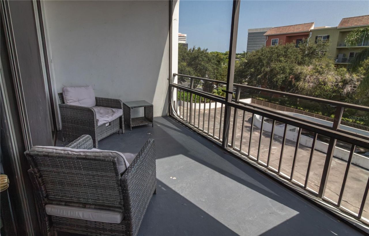 1500 Presidential Way, Unit 401, West Palm Beach, FL 33401 Photo