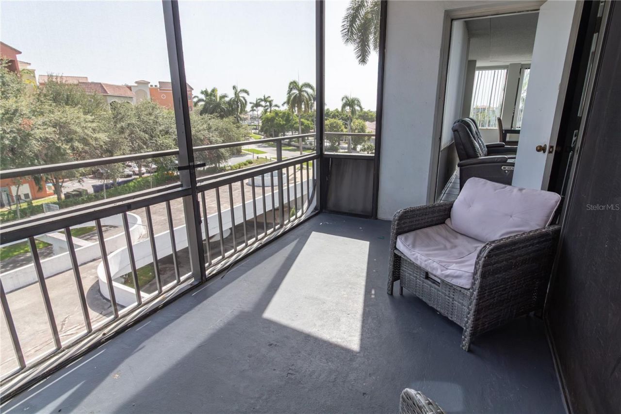 1500 Presidential Way, Unit 401, West Palm Beach, FL 33401 Photo